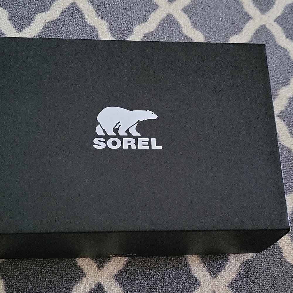 Sorel running hiking shoes